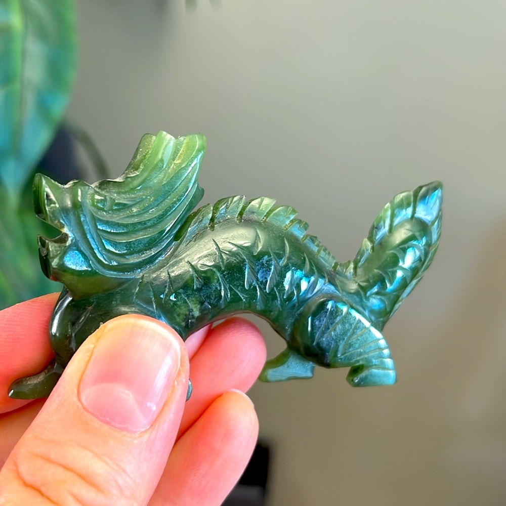 Vintage Tibetan Jadeite Nephrite Jade Dragon Figurine Sculpture Horn Pendant LOT